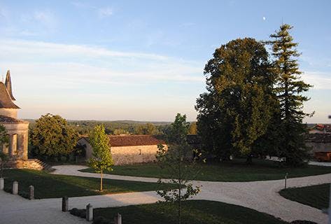 Photo du domaine partenaire Château de Francs - Les Cerisiers