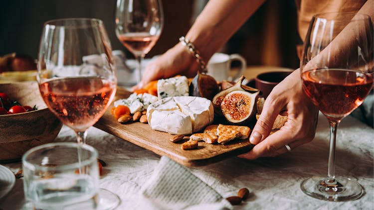 Rosé pairing ideas - rosé as an aperitif served with nibbles