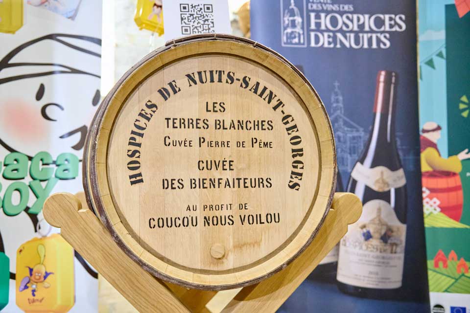 Charity pièce