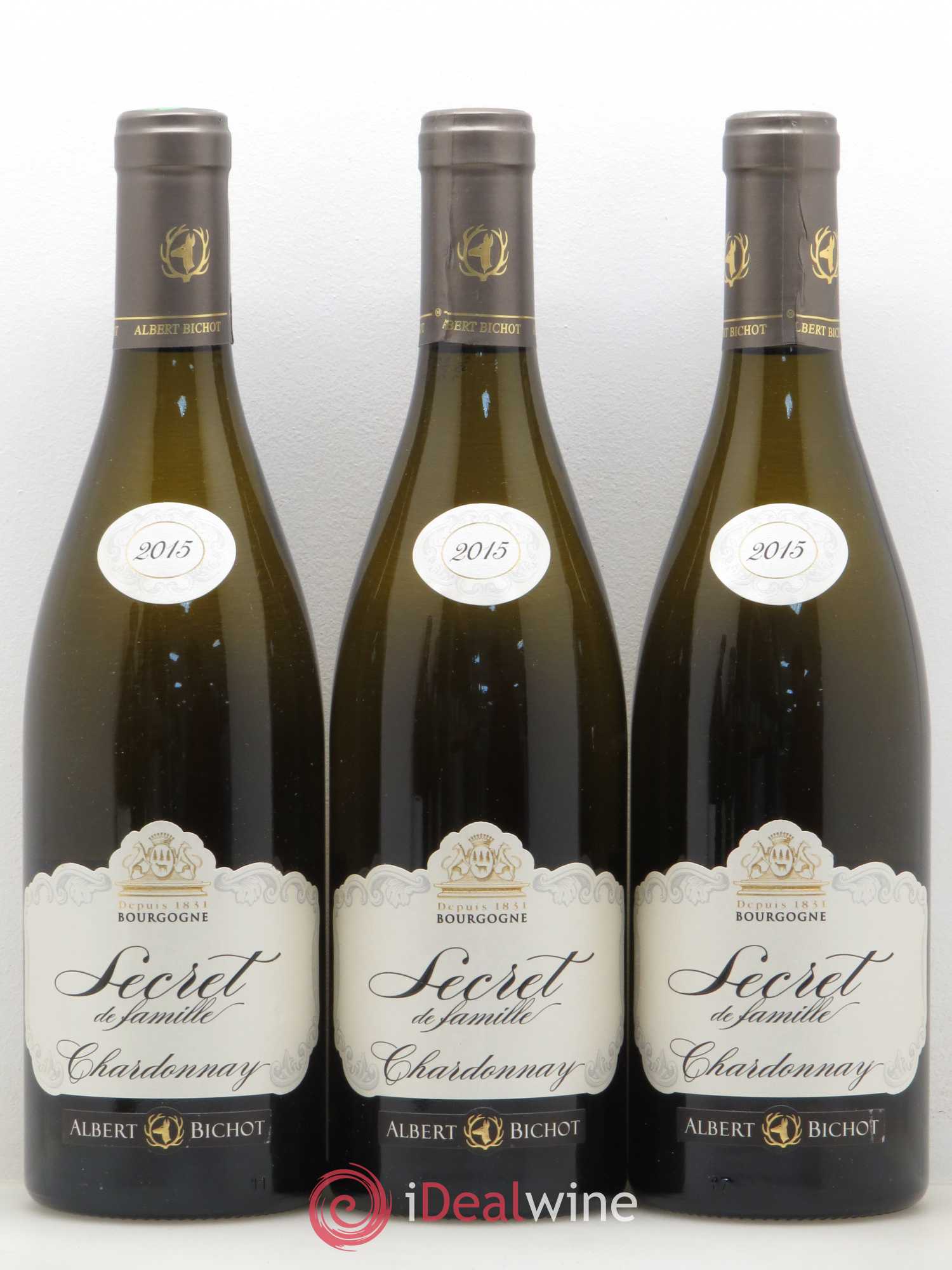 Bourgogne Chardonnay Secret de famille Albert Bichot  (sans prix de réserve) 2015 - Lot de 5 bouteilles - 1