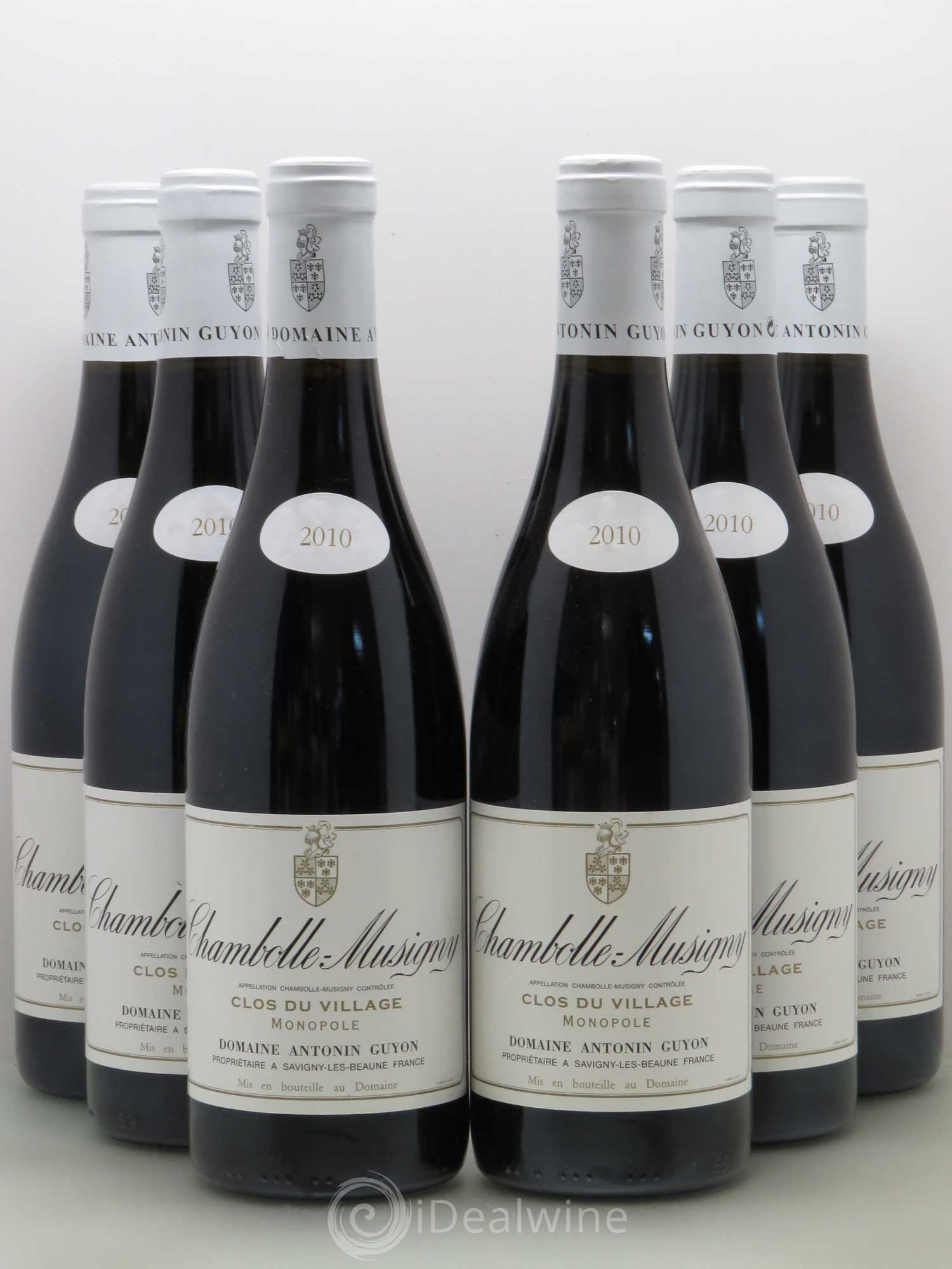 Chambolle-Musigny Clos Du Village A. Guyon 2010 - Lot of 6 bottles - 0