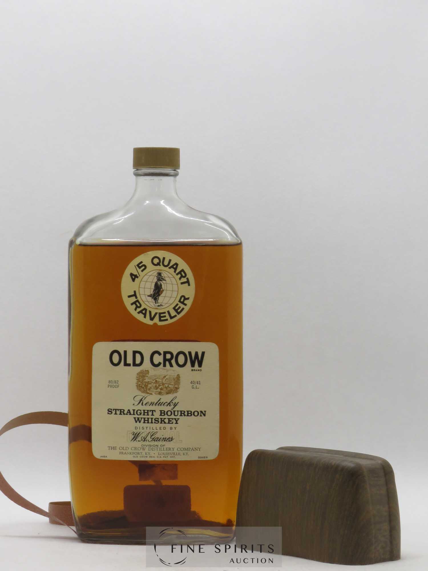 Old Crow Of. The Old Crow Distillery Co W.A. Gaines 4-5 Quart Traveler - Lot of 1 bottle - 0