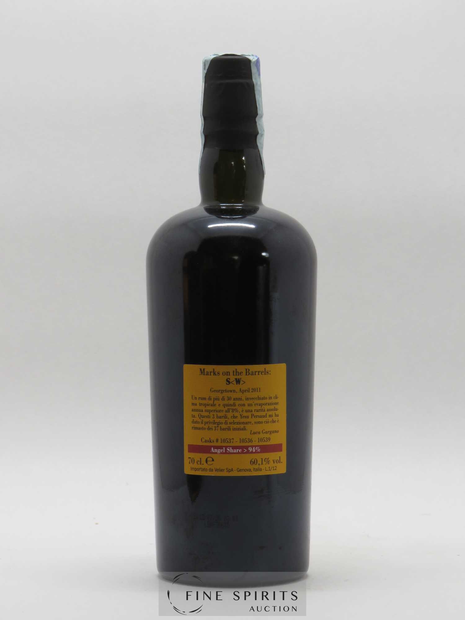 Diamond 31 years 1981 Velier Barrels S W Casks n°10537-36-39 - 810 bottles - bottled in 2012 - Lot of 1 bottle - 2