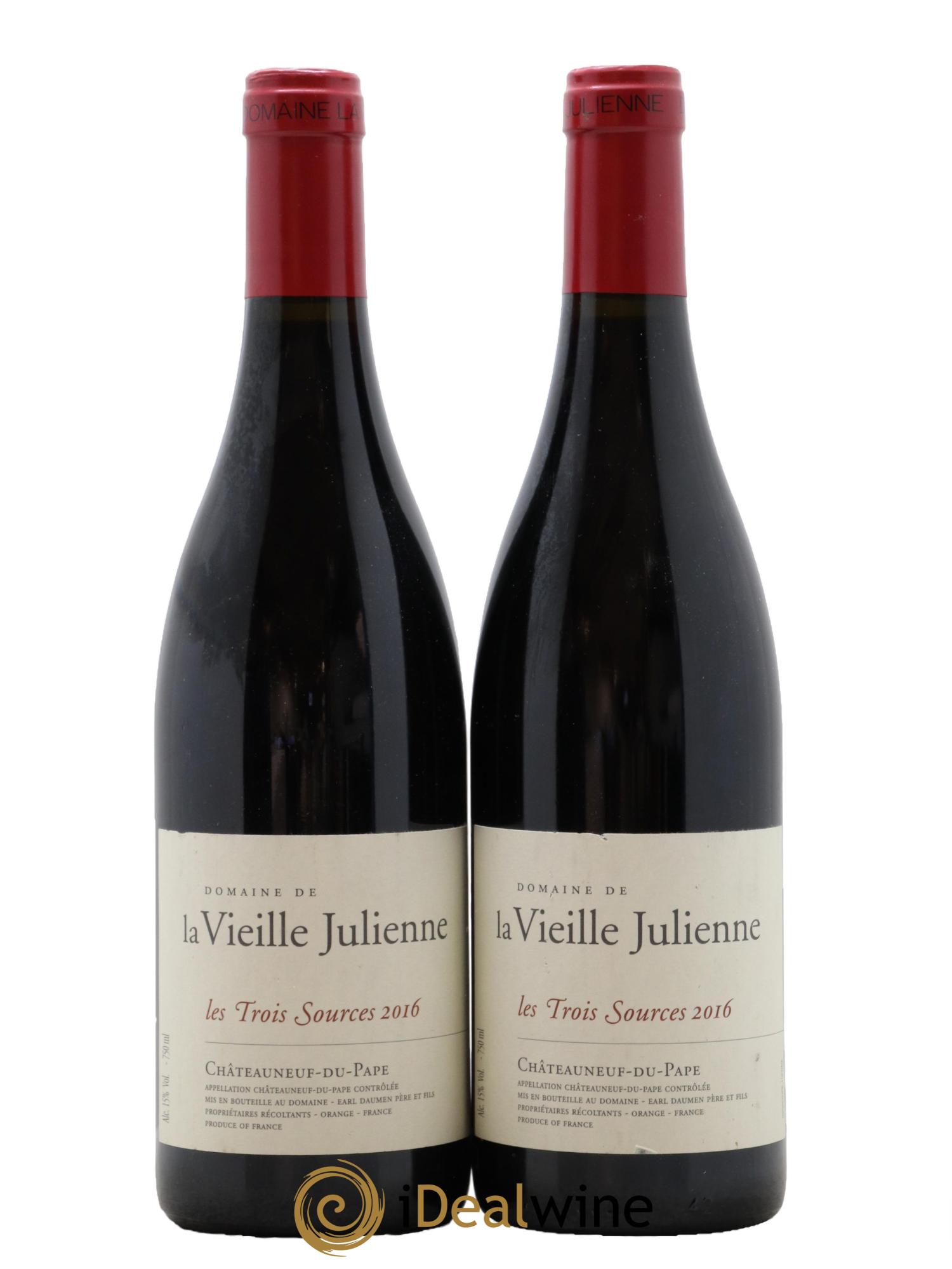 Châteauneuf-du-Pape Vieille Julienne (Domaine de la) Les Trois Sources Jean-Paul Daumen 2016 - Lotto di 2 bottiglie - 0