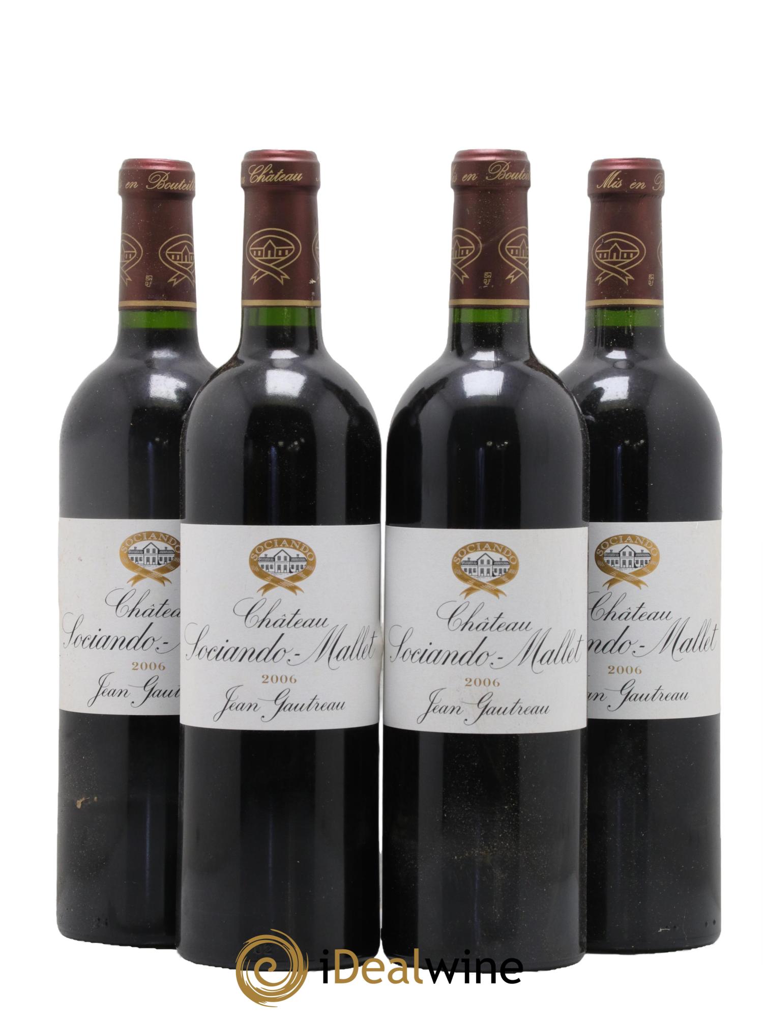 Château Sociando Mallet 2006 - Lot of 4 bottles - 0