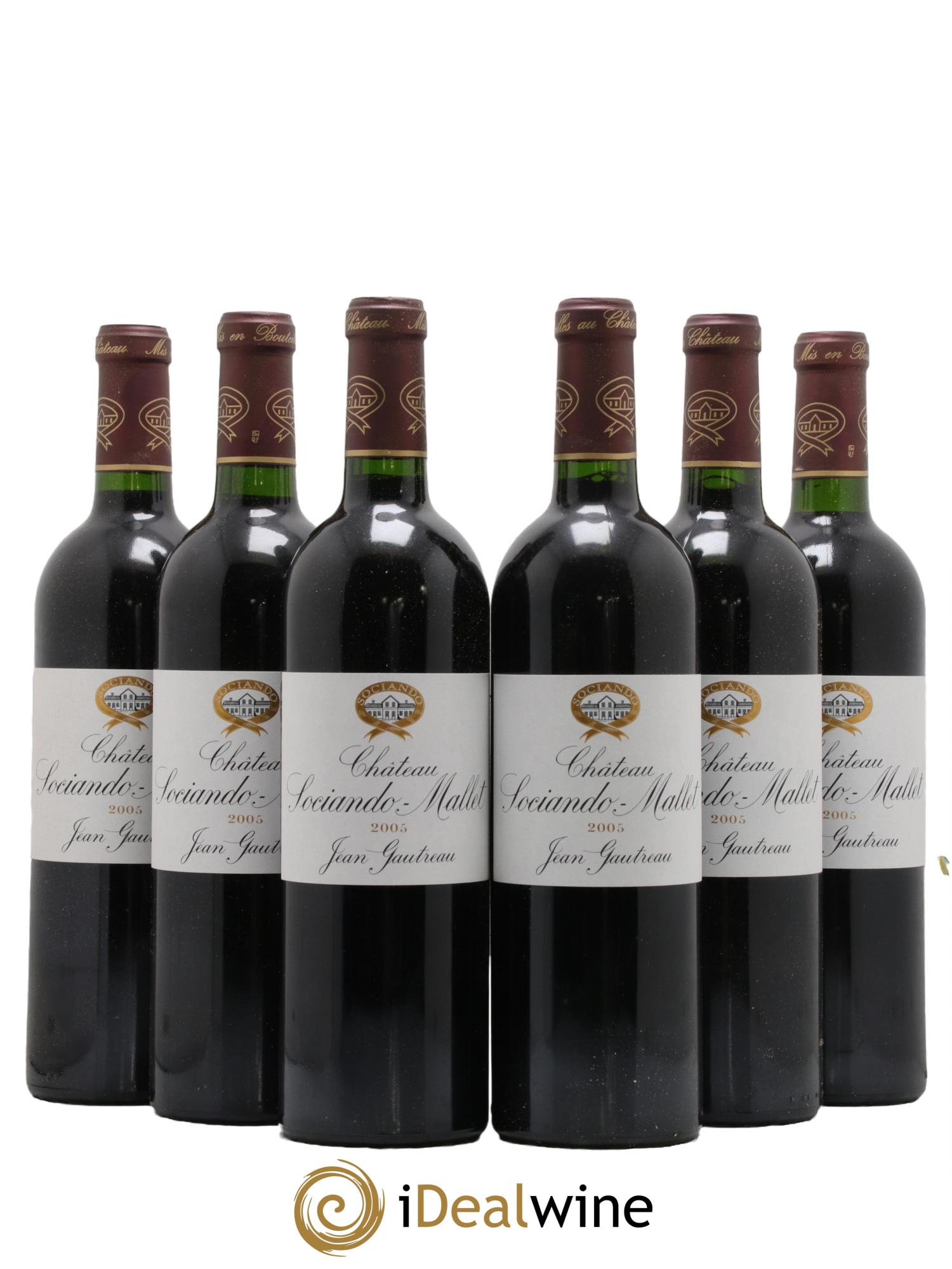 Château Sociando Mallet  2005 - Lot of 6 bottles - 0