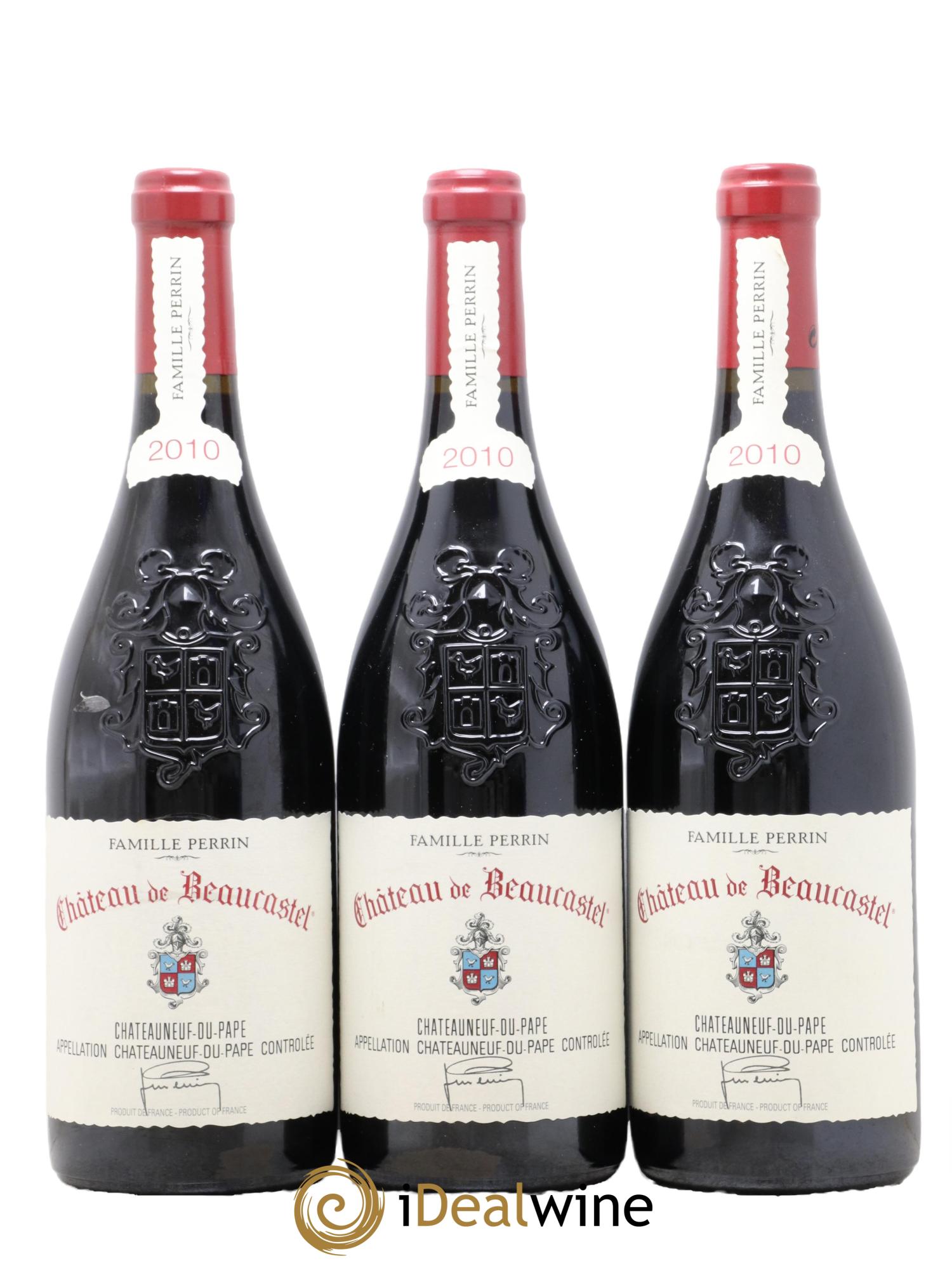 Châteauneuf-du-Pape Château de Beaucastel Famille Perrin 2010 - Lotto di 3 bottiglie - 0