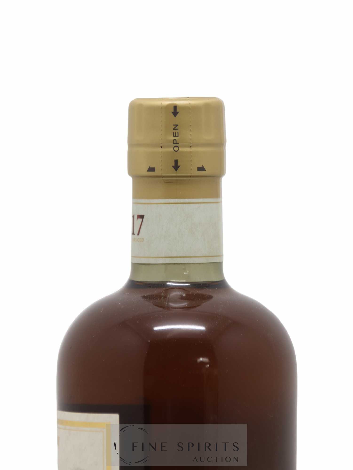 Taketsuru 17 years Of. Pure Malt Nikka Whisky  - Lot of 1 bottle - 3