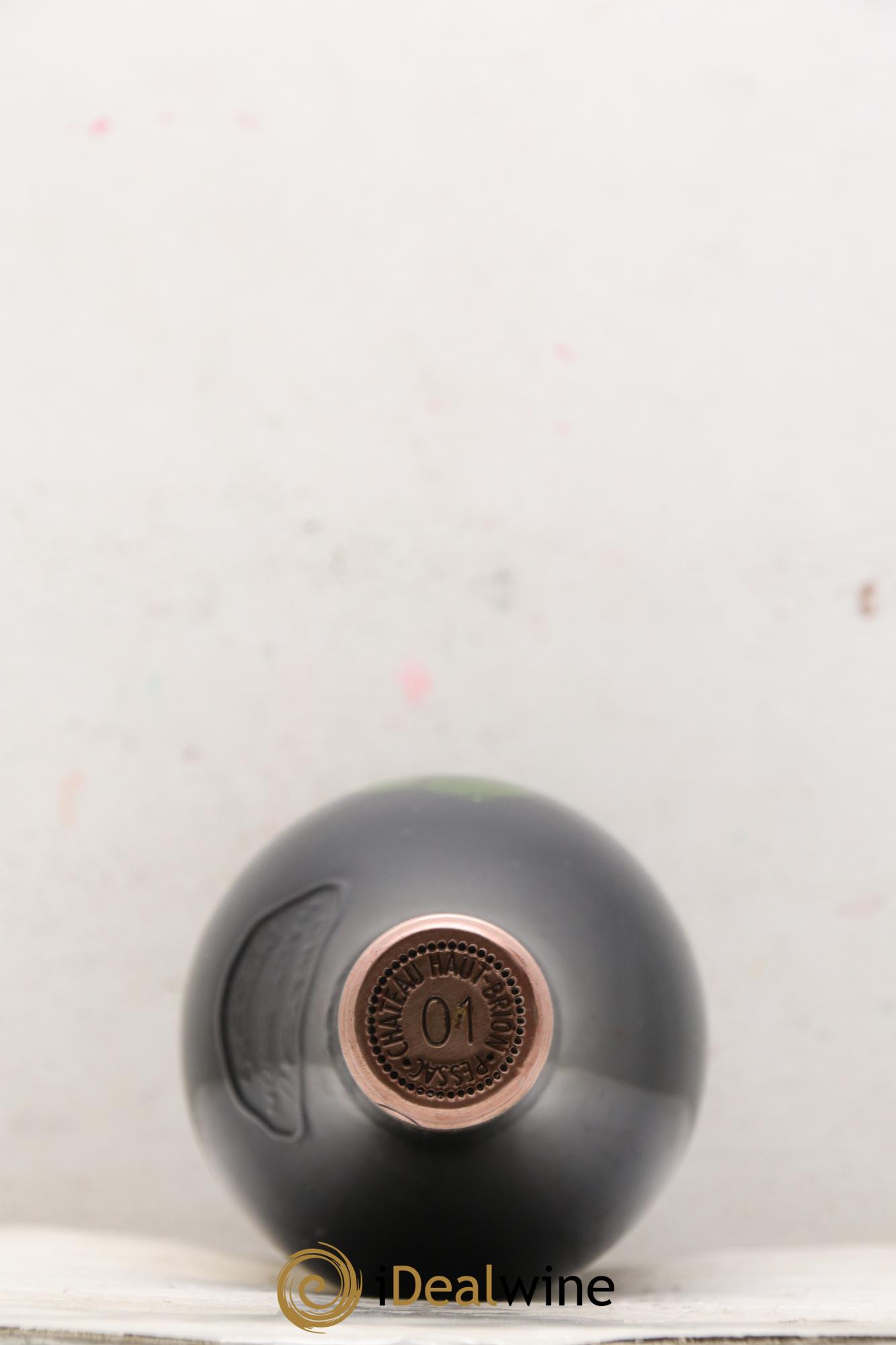 Château Haut Brion 1er Grand Cru Classé 2001 - Lotto di 2 bottiglie - 1