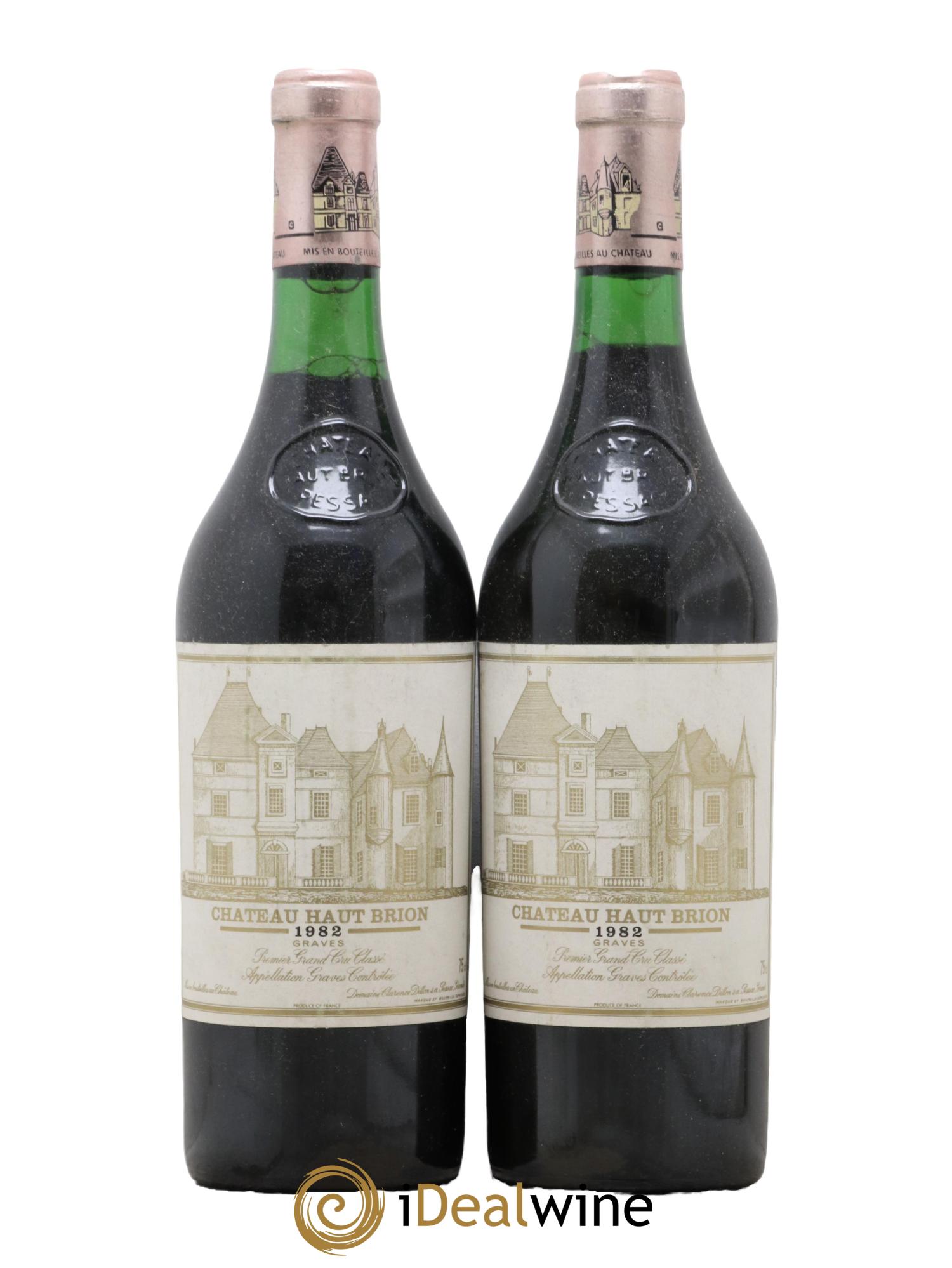 Château Haut Brion 1er Grand Cru Classé 1982 - Lotto di 2 bottiglie - 0