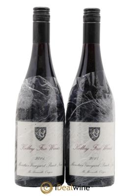 USA Oregon Momtazi Vineyard Pinot Noir Kelley Fox Wines