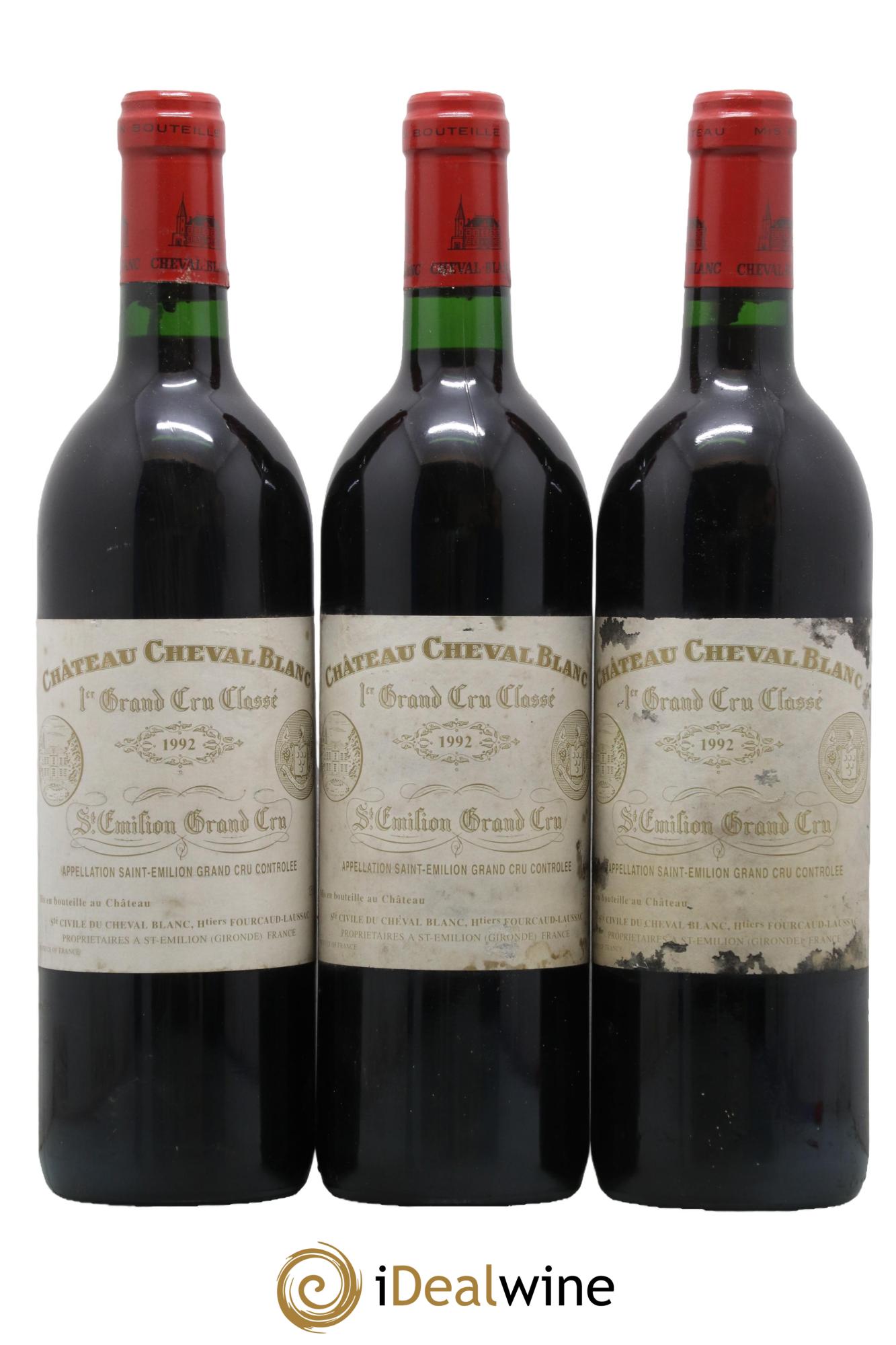 Château Cheval Blanc 1er Grand Cru Classé A 1992 - Lot of 3 bottles - 0